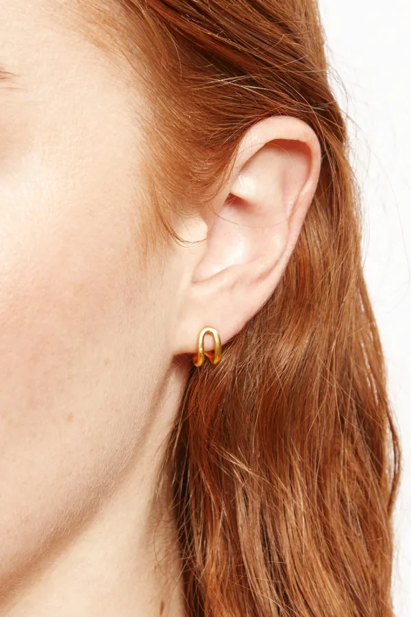 Chan Luu Earrings^Arc Huggies Yellow Gold